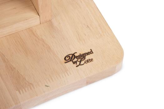 designed by lotte echtholz kratzbaum lomax